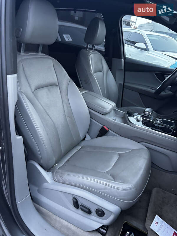 Внедорожник / Кроссовер Audi Q7 2018 в Стрые