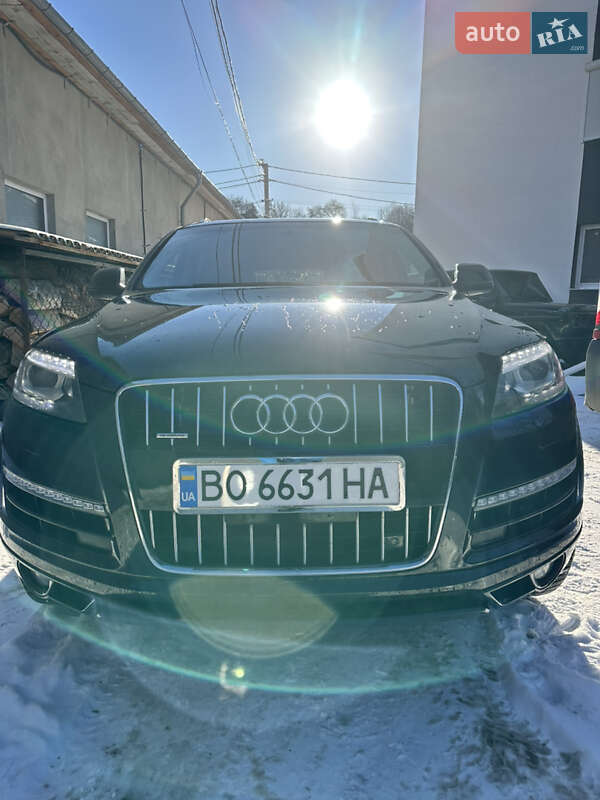 Позашляховик / Кросовер Audi Q7 2014 в Кременці