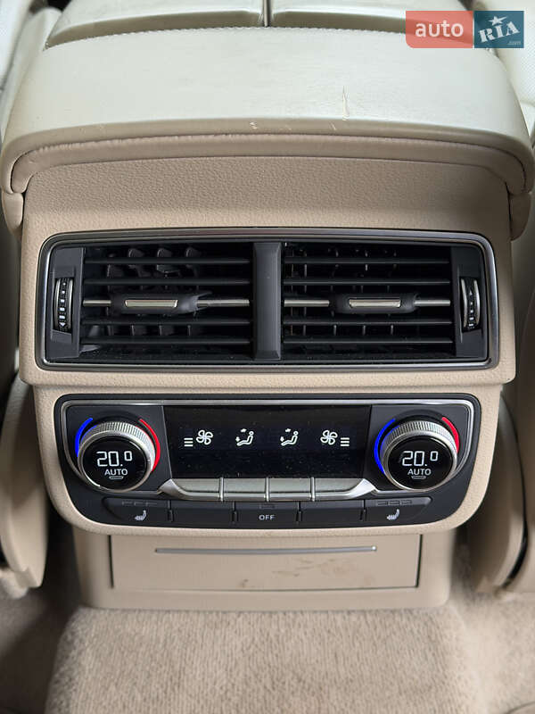 Внедорожник / Кроссовер Audi Q7 2017 в Ивано-Франковске