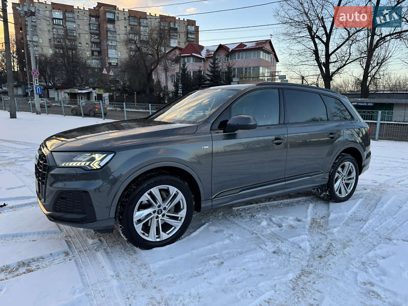Внедорожник / Кроссовер Audi Q7 2023 в Хмельницком