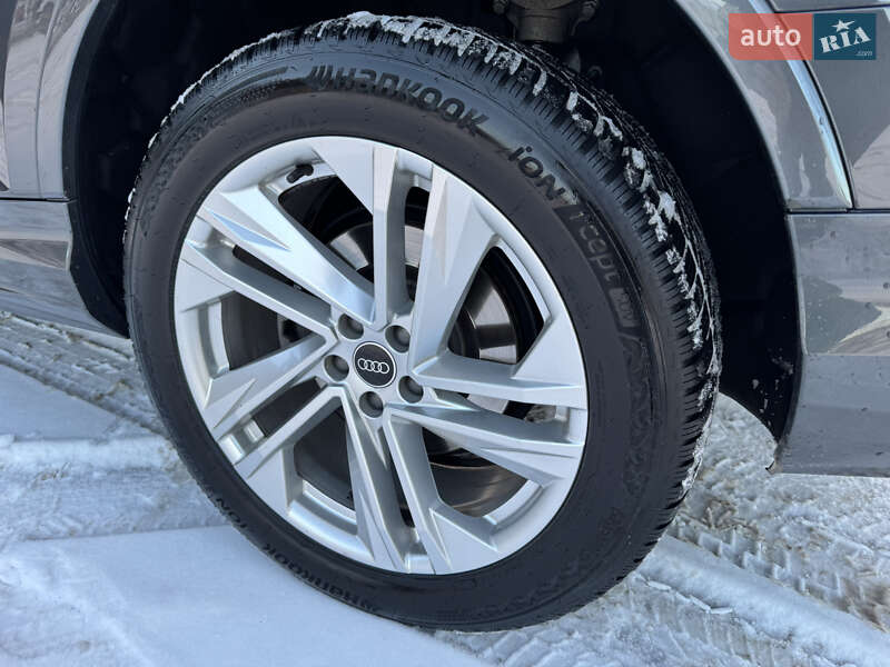Внедорожник / Кроссовер Audi Q7 2023 в Хмельницком
