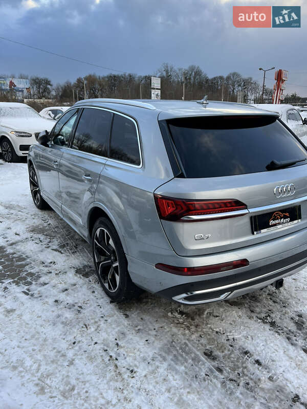 Позашляховик / Кросовер Audi Q7 2023 в Львові
