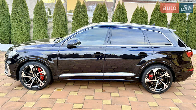Внедорожник / Кроссовер Audi Q7 2019 в Черновцах