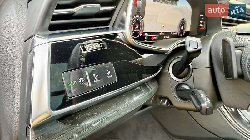 Внедорожник / Кроссовер Audi Q7 2019 в Черновцах