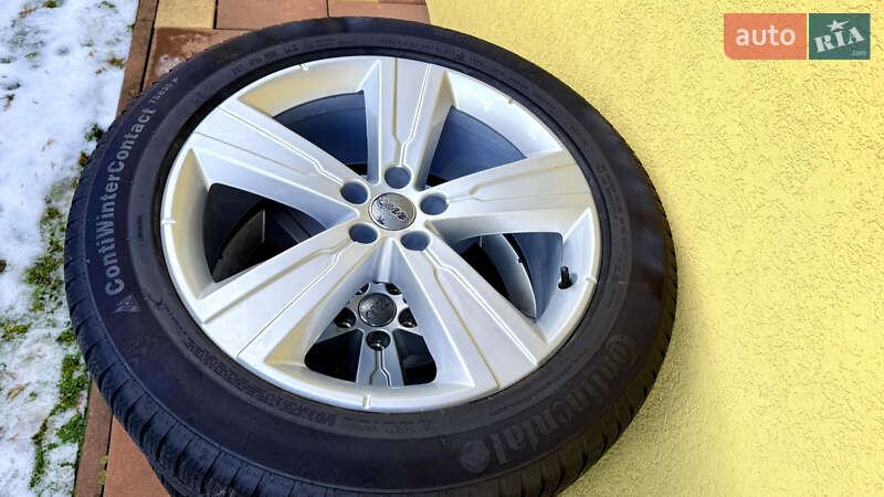 Внедорожник / Кроссовер Audi Q7 2019 в Черновцах