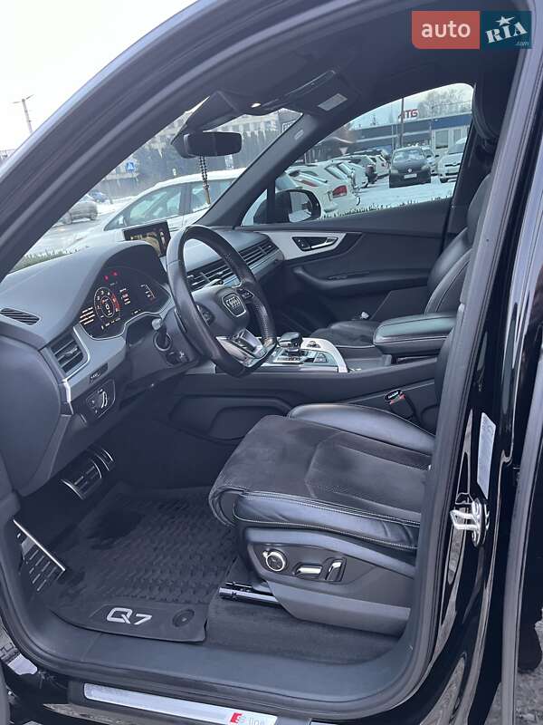 Позашляховик / Кросовер Audi Q7 2016 в Кам'янець-Подільському фото 12 Позашляховик / Кросовер Audi Q7 2016 в Кам'янець-Подільському