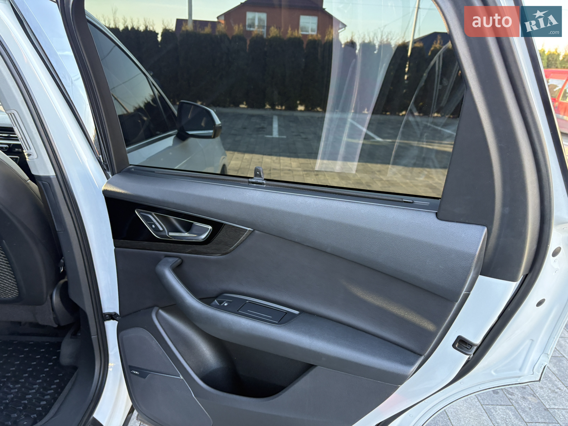2015 Audi Q7 - мініатюра 11