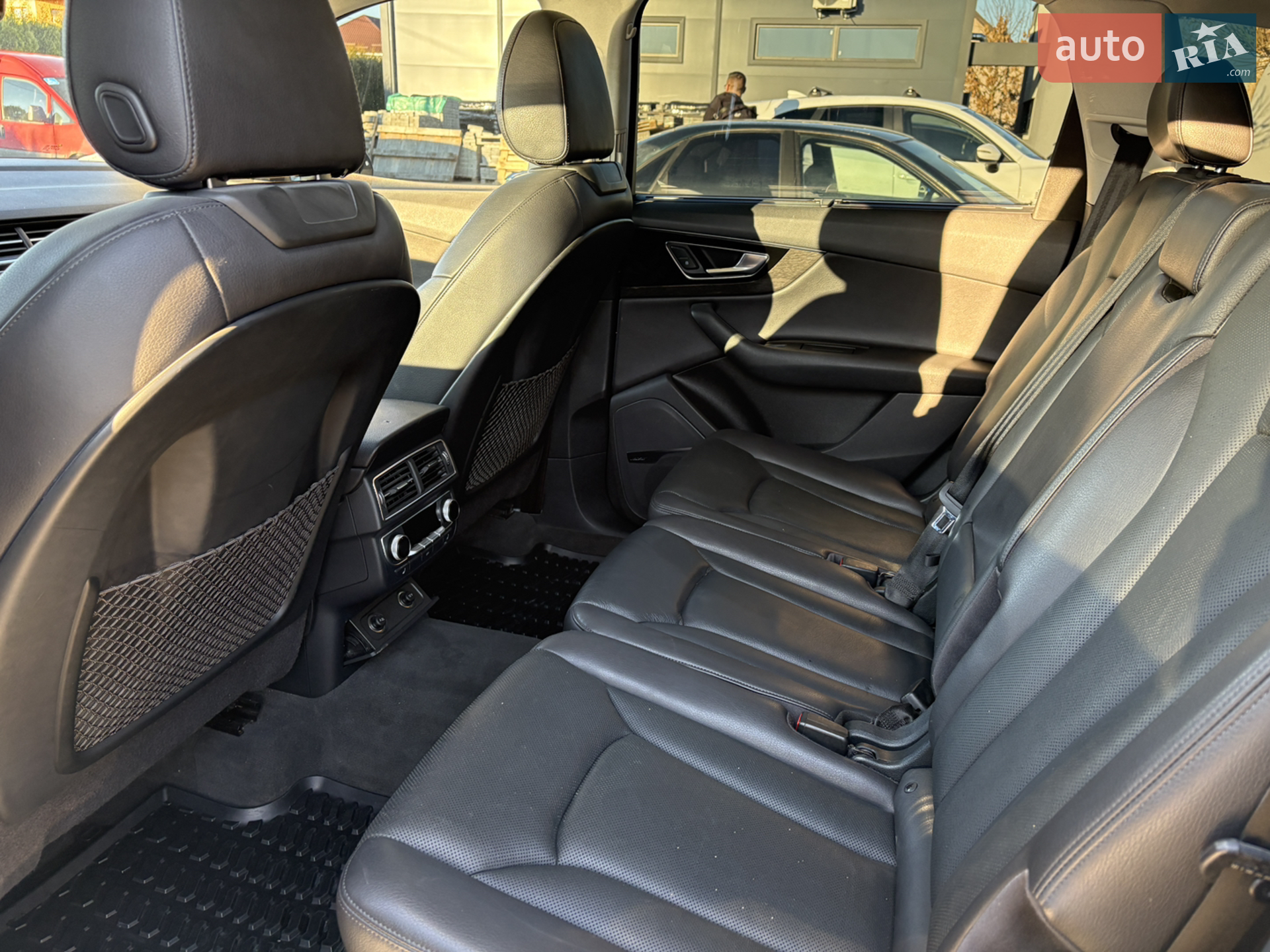 2015 Audi Q7 - мініатюра 16