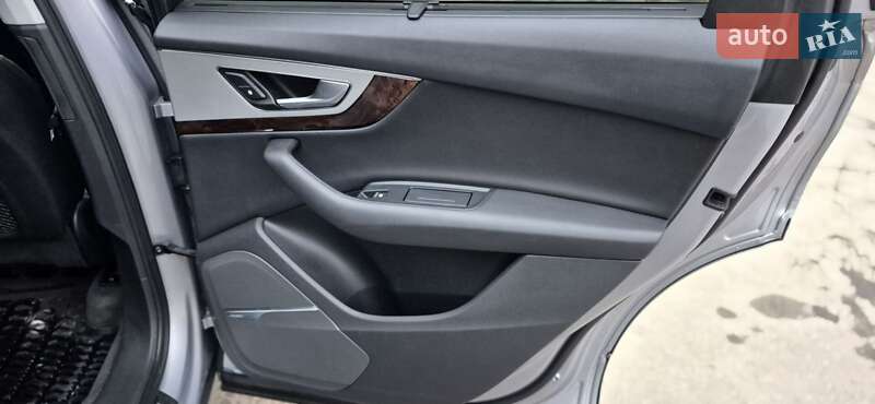 Позашляховик / Кросовер Audi Q7 2018 в Хмельницькому