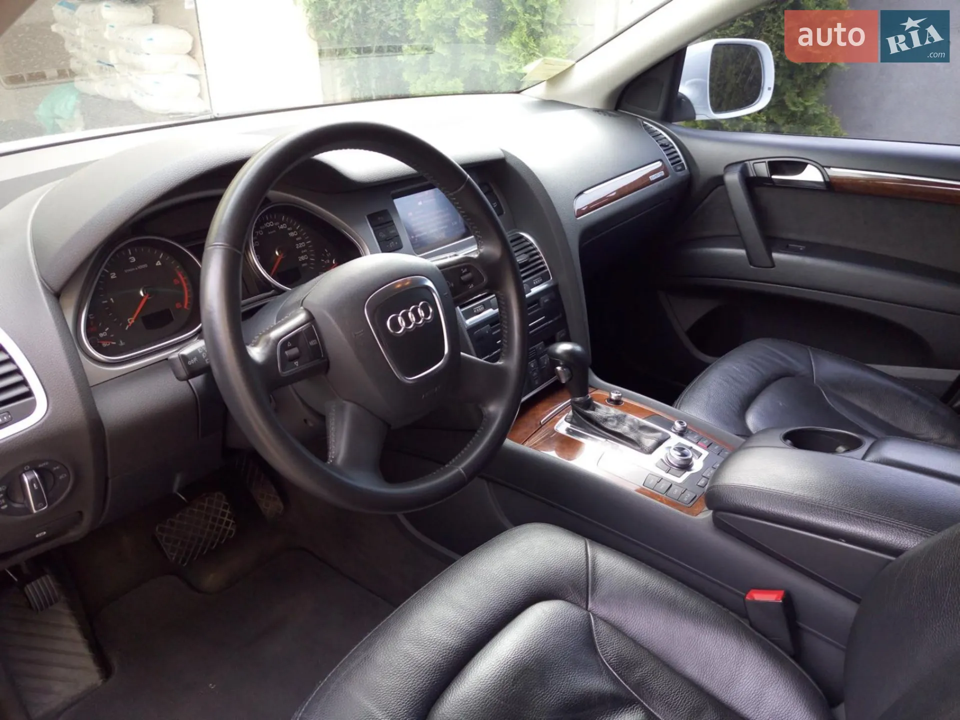 2010 Audi Q7 - мініатюра 21