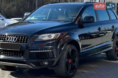Внедорожник / Кроссовер Audi Q7 2014 в Черновцах