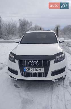 Позашляховик / Кросовер Audi Q7 2012 в Синельниковому
