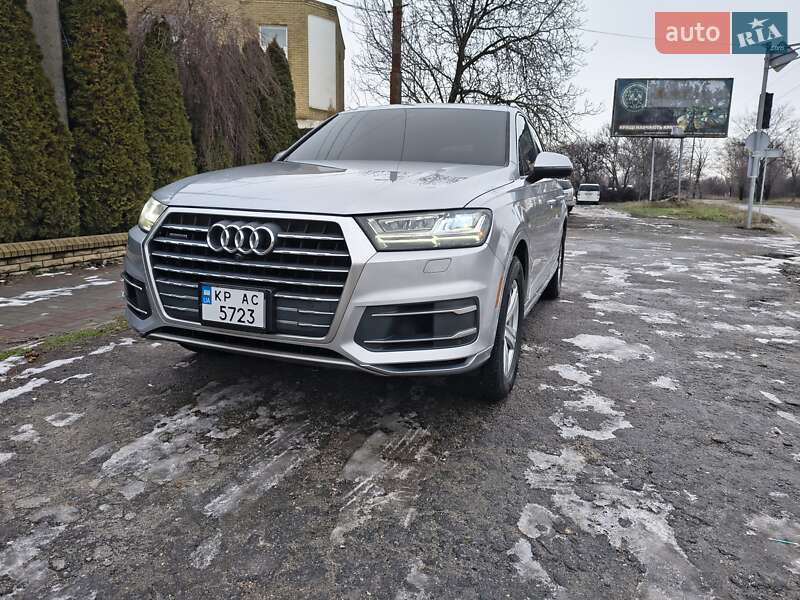 Позашляховик / Кросовер Audi Q7 2018 в Запоріжжі