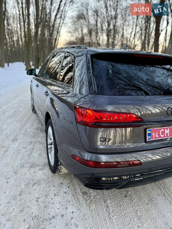 Внедорожник / Кроссовер Audi Q7 2020 в Львове