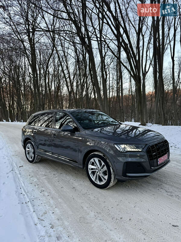 Внедорожник / Кроссовер Audi Q7 2020 в Львове