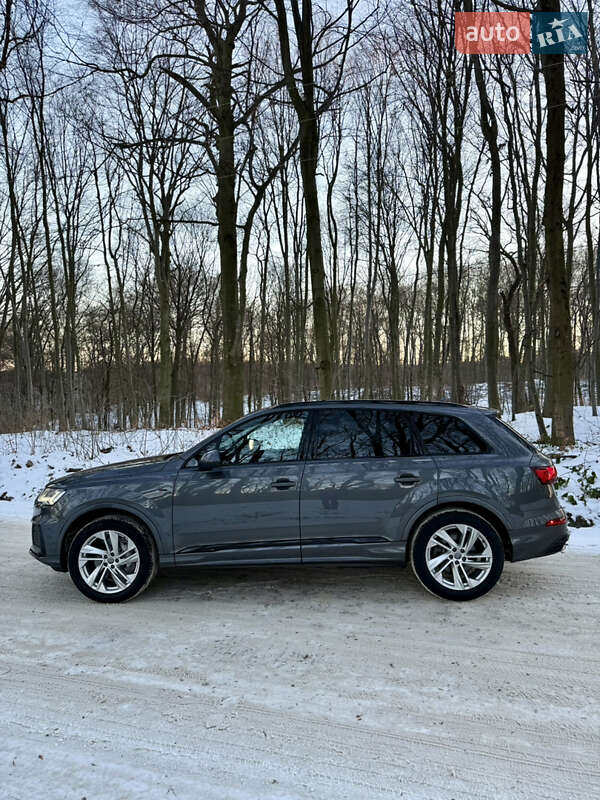 Внедорожник / Кроссовер Audi Q7 2020 в Львове