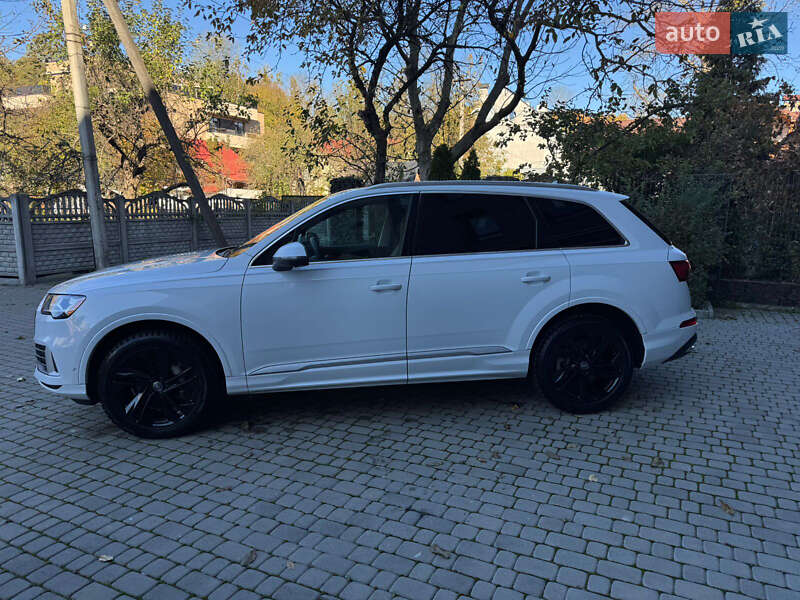 Позашляховик / Кросовер Audi Q7 2021 в Львові фото 4 Позашляховик / Кросовер Audi Q7 2021 в Львові
