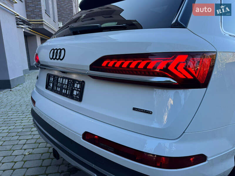 Позашляховик / Кросовер Audi Q7 2021 в Львові фото 13 Позашляховик / Кросовер Audi Q7 2021 в Львові