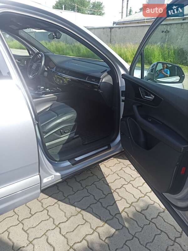 Внедорожник / Кроссовер Audi Q7 2019 в Львове