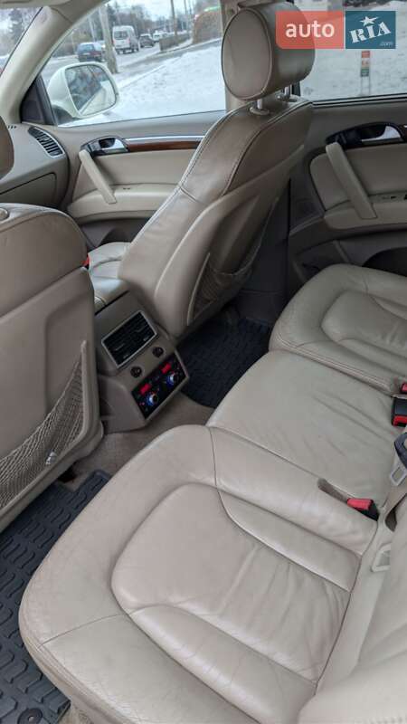 Позашляховик / Кросовер Audi Q7 2007 в Дніпрі фото 9 Позашляховик / Кросовер Audi Q7 2007 в Дніпрі
