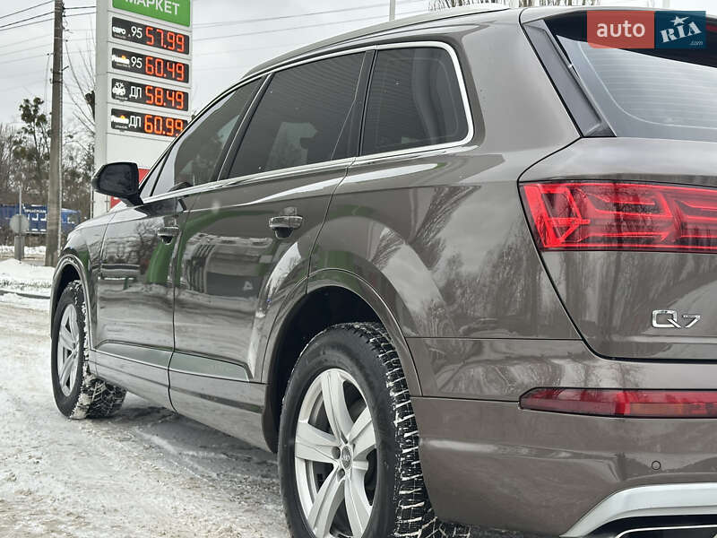 Позашляховик / Кросовер Audi Q7 2017 в Львові фото 43 Позашляховик / Кросовер Audi Q7 2017 в Львові