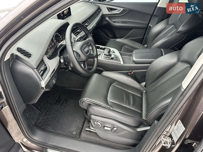 Позашляховик / Кросовер Audi Q7 2017 в Львові фото 61 Позашляховик / Кросовер Audi Q7 2017 в Львові