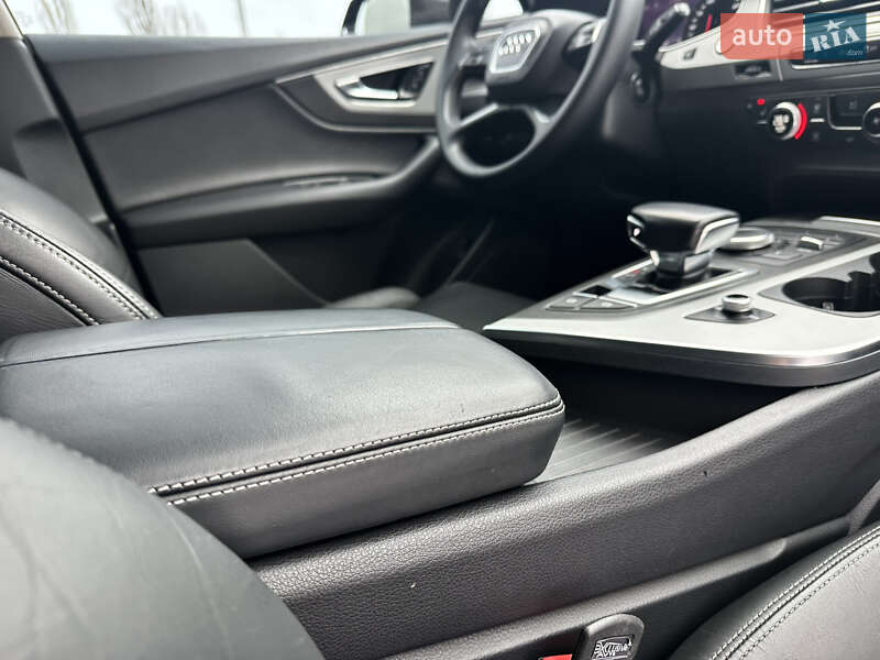 Позашляховик / Кросовер Audi Q7 2017 в Львові фото 84 Позашляховик / Кросовер Audi Q7 2017 в Львові
