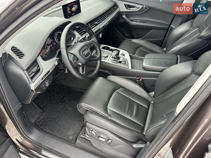 Позашляховик / Кросовер Audi Q7 2017 в Львові фото 94 Позашляховик / Кросовер Audi Q7 2017 в Львові