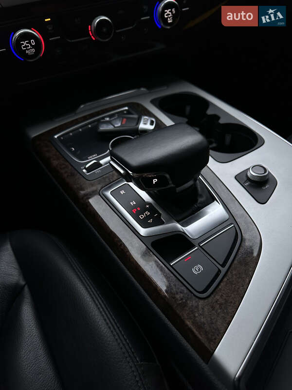 Внедорожник / Кроссовер Audi Q7 2019 в Владимире фото 13 Внедорожник / Кроссовер Audi Q7 2019 в Владимире