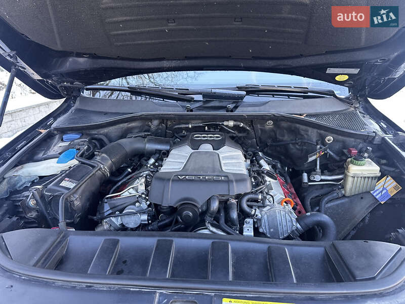 Внедорожник / Кроссовер Audi Q7 2014 в Киеве