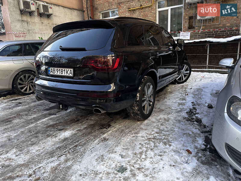 Внедорожник / Кроссовер Audi Q7 2014 в Киеве