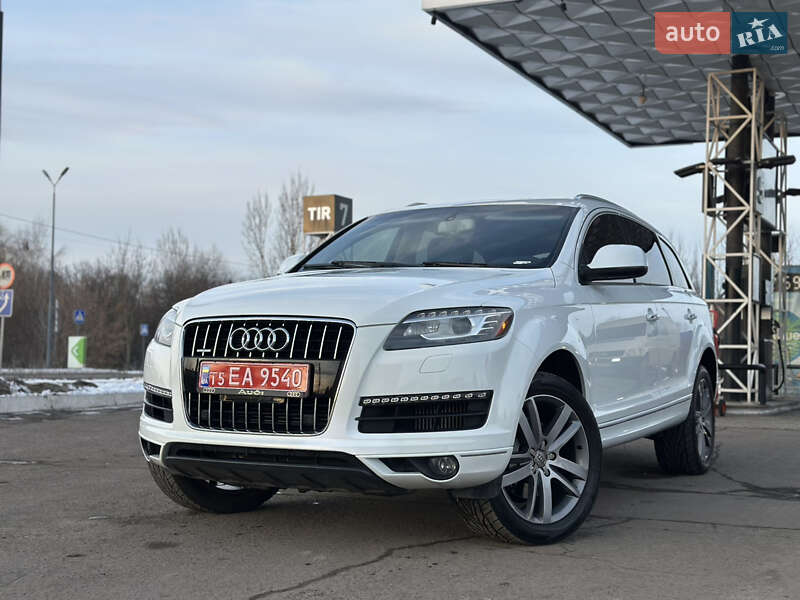 Позашляховик / Кросовер Audi Q7 2014 в Дубні