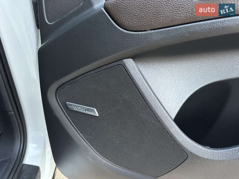 Позашляховик / Кросовер Audi Q7 2014 в Дубні