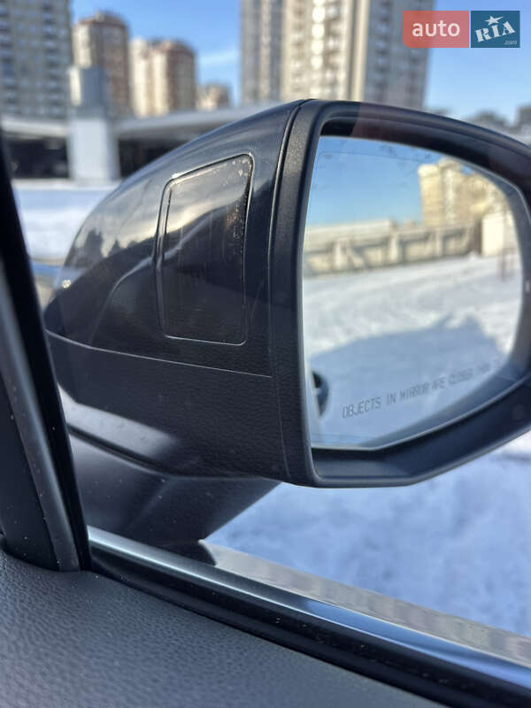 Внедорожник / Кроссовер Audi Q7 2017 в Киеве