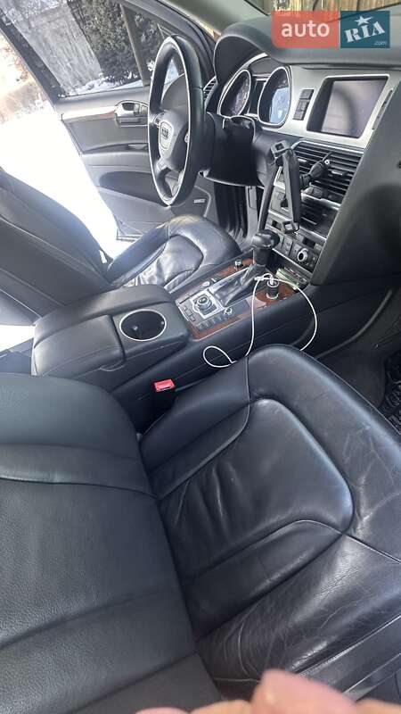 Позашляховик / Кросовер Audi Q7 2014 в Києві фото 10 Позашляховик / Кросовер Audi Q7 2014 в Києві