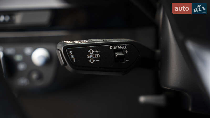 Позашляховик / Кросовер Audi Q7 2017 в Києві фото 23 Позашляховик / Кросовер Audi Q7 2017 в Києві