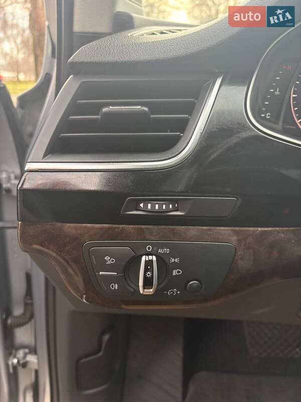 Внедорожник / Кроссовер Audi Q7 2017 в Запорожье фото 47 Внедорожник / Кроссовер Audi Q7 2017 в Запорожье