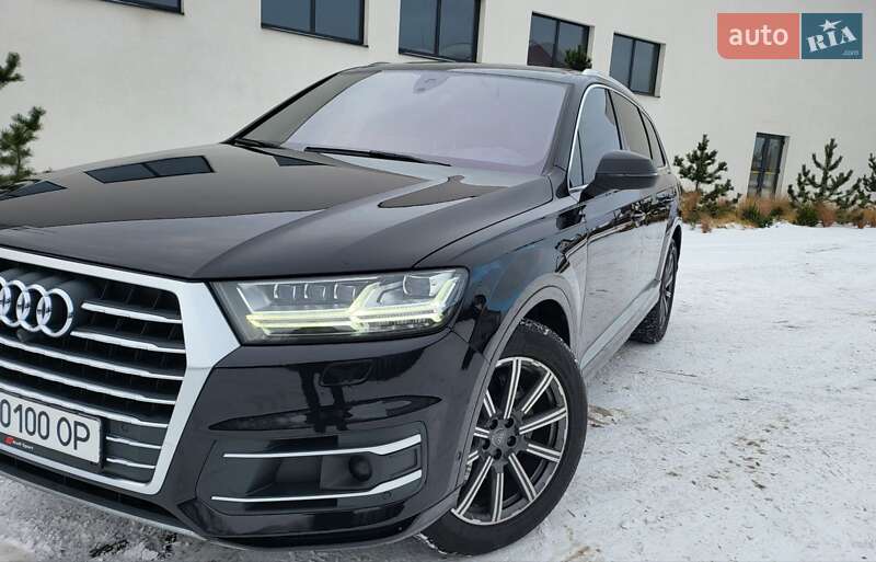 Внедорожник / Кроссовер Audi Q7 2016 в Луцке