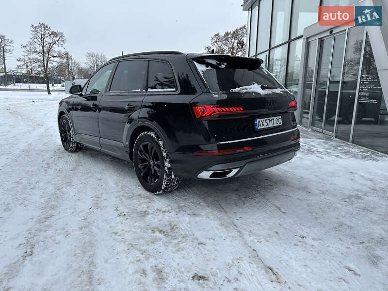 Позашляховик / Кросовер Audi Q7 2023 в Харкові