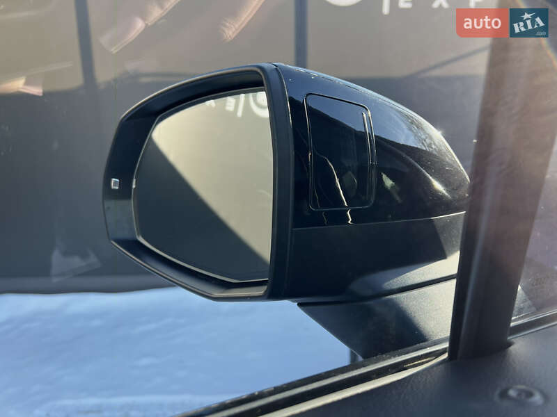 Позашляховик / Кросовер Audi Q7 2021 в Львові фото 32 Позашляховик / Кросовер Audi Q7 2021 в Львові