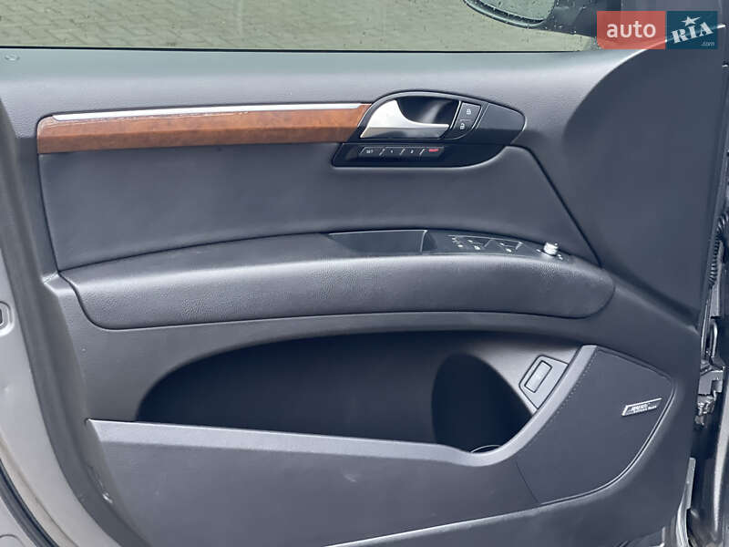 Позашляховик / Кросовер Audi Q7 2010 в Самборі фото 13 Позашляховик / Кросовер Audi Q7 2010 в Самборі