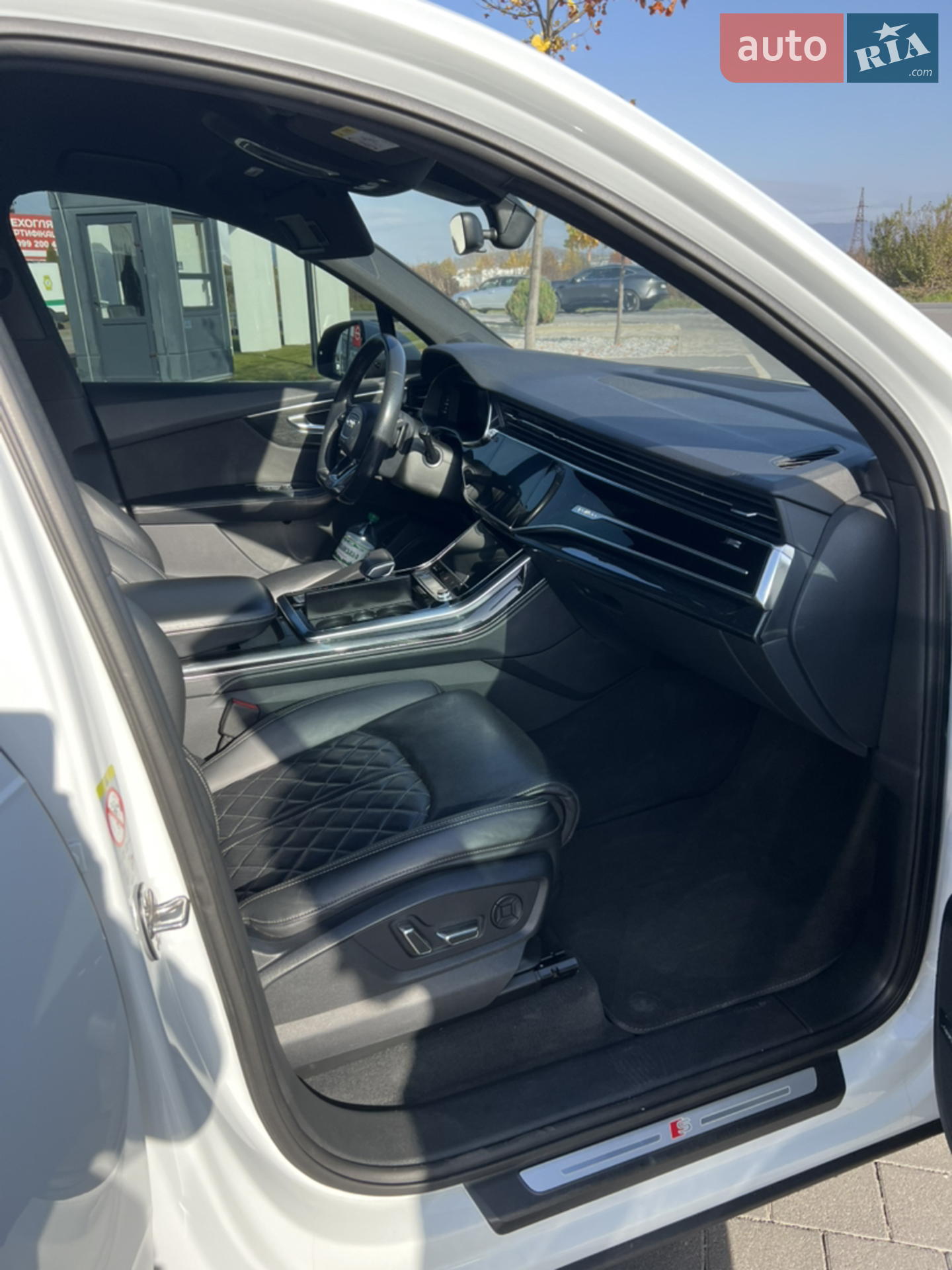 2020 Audi Q7 - мініатюра 18