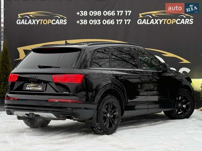 Позашляховик / Кросовер Audi Q7 2018 в Вінниці