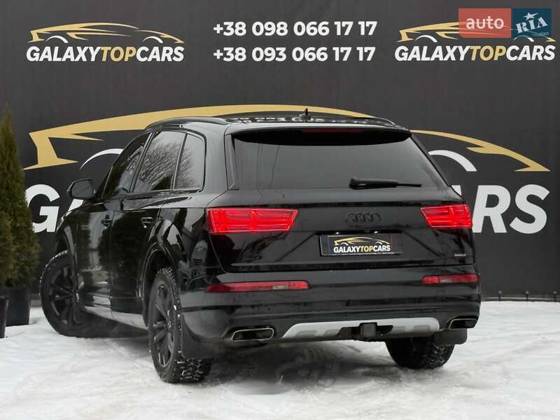 Позашляховик / Кросовер Audi Q7 2018 в Вінниці