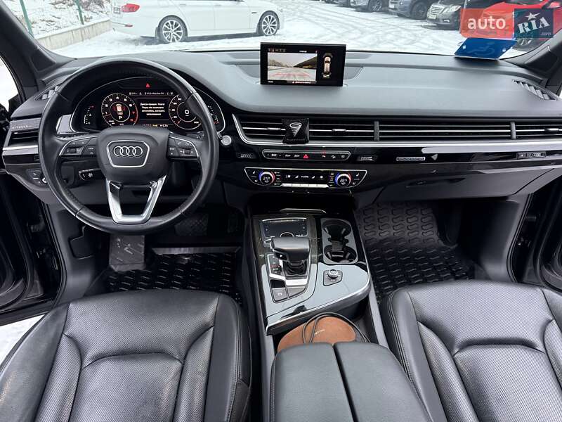 Позашляховик / Кросовер Audi Q7 2018 в Вінниці