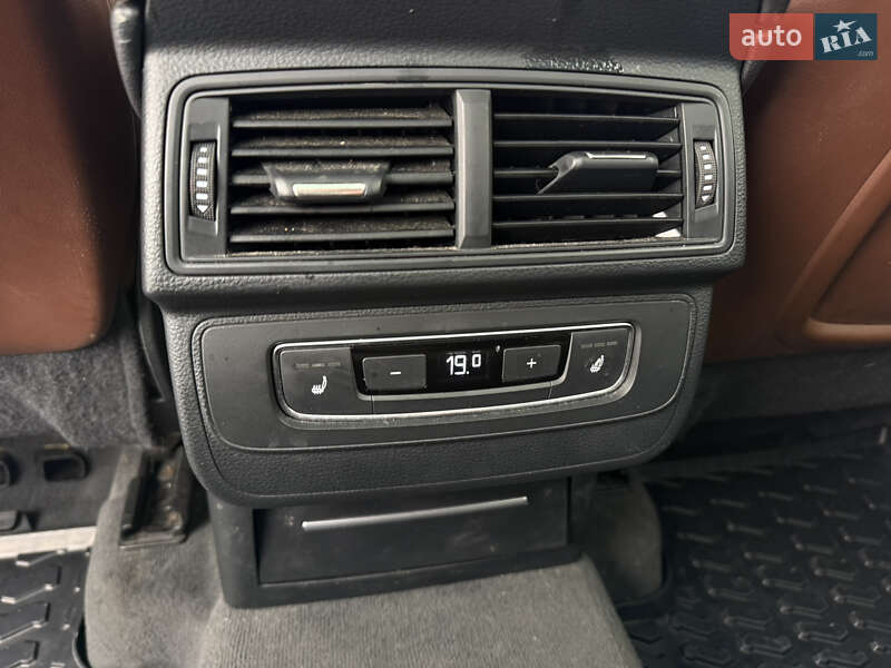 Внедорожник / Кроссовер Audi Q7 2017 в Стрые