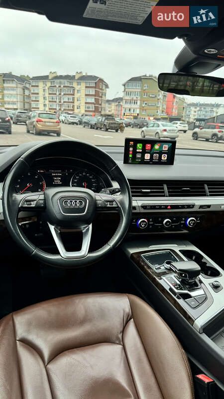 Позашляховик / Кросовер Audi Q7 2017 в Києві