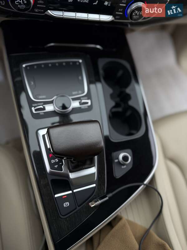 Внедорожник / Кроссовер Audi Q7 2019 в Ковеле