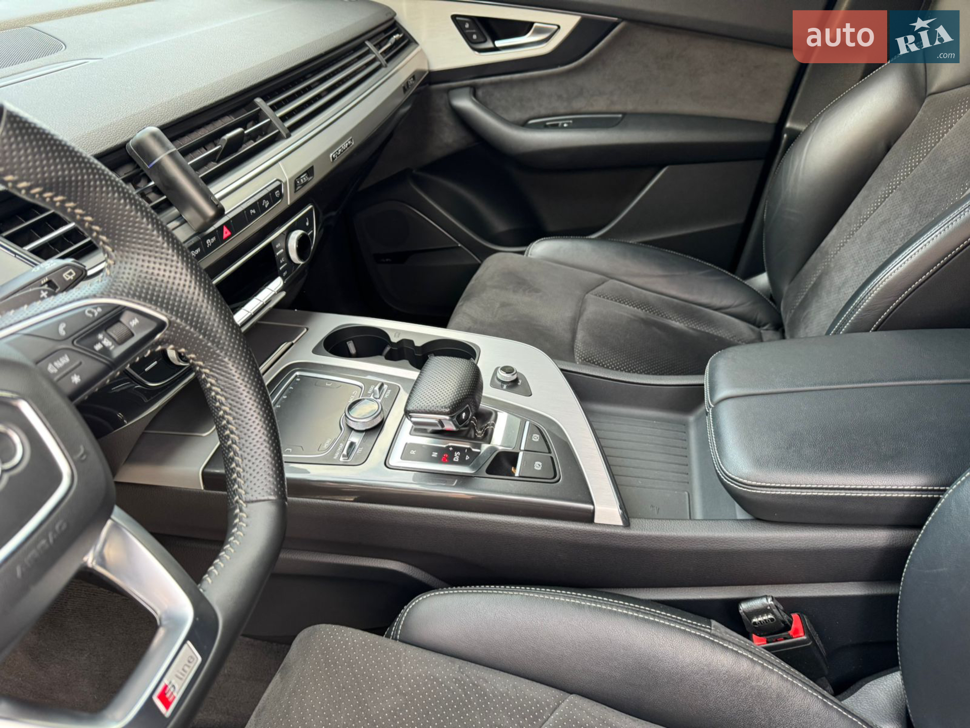 2018 Audi Q7 - мініатюра 12