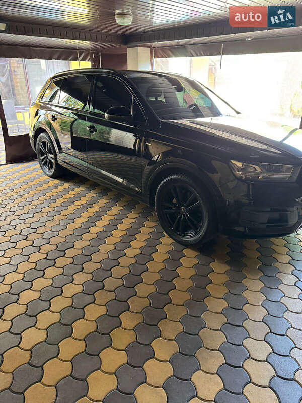 Внедорожник / Кроссовер Audi Q7 2018 в Одессе